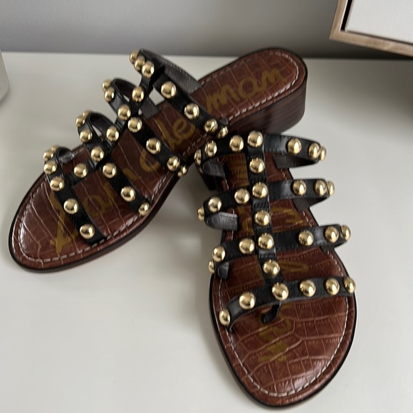 Sam Edelman Shoes - NWT! Sam Edelman black leather  studded sandals size 7